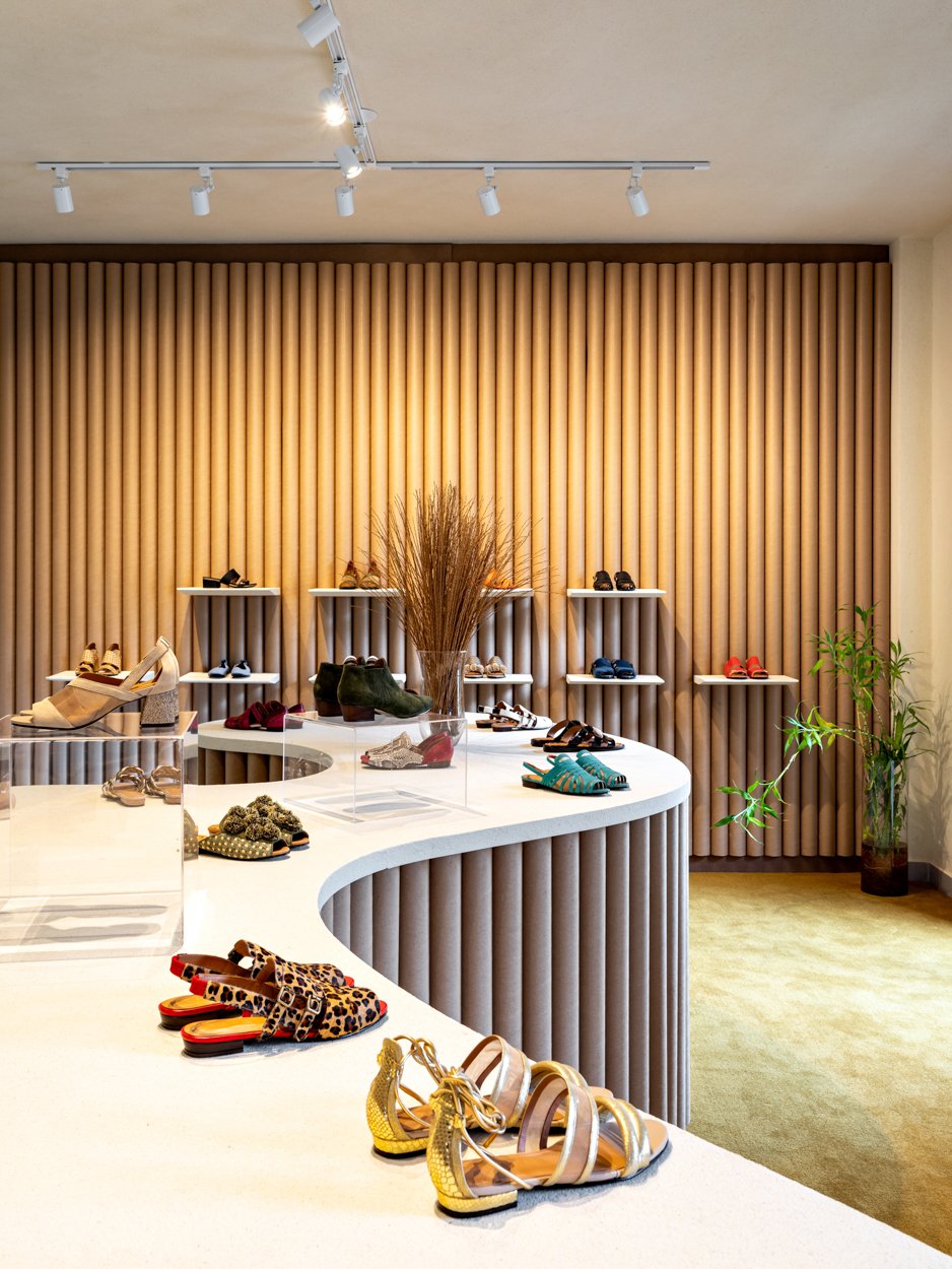 mandarina-projetos-comercial-botti-showroom-2