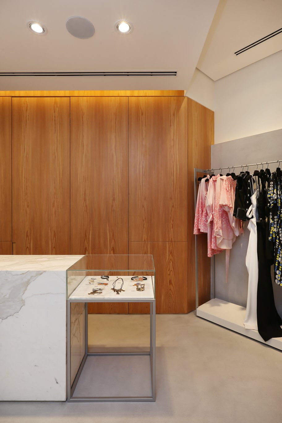mandarina-projetos-comercial-reinaldolourenco-iguatemi-2